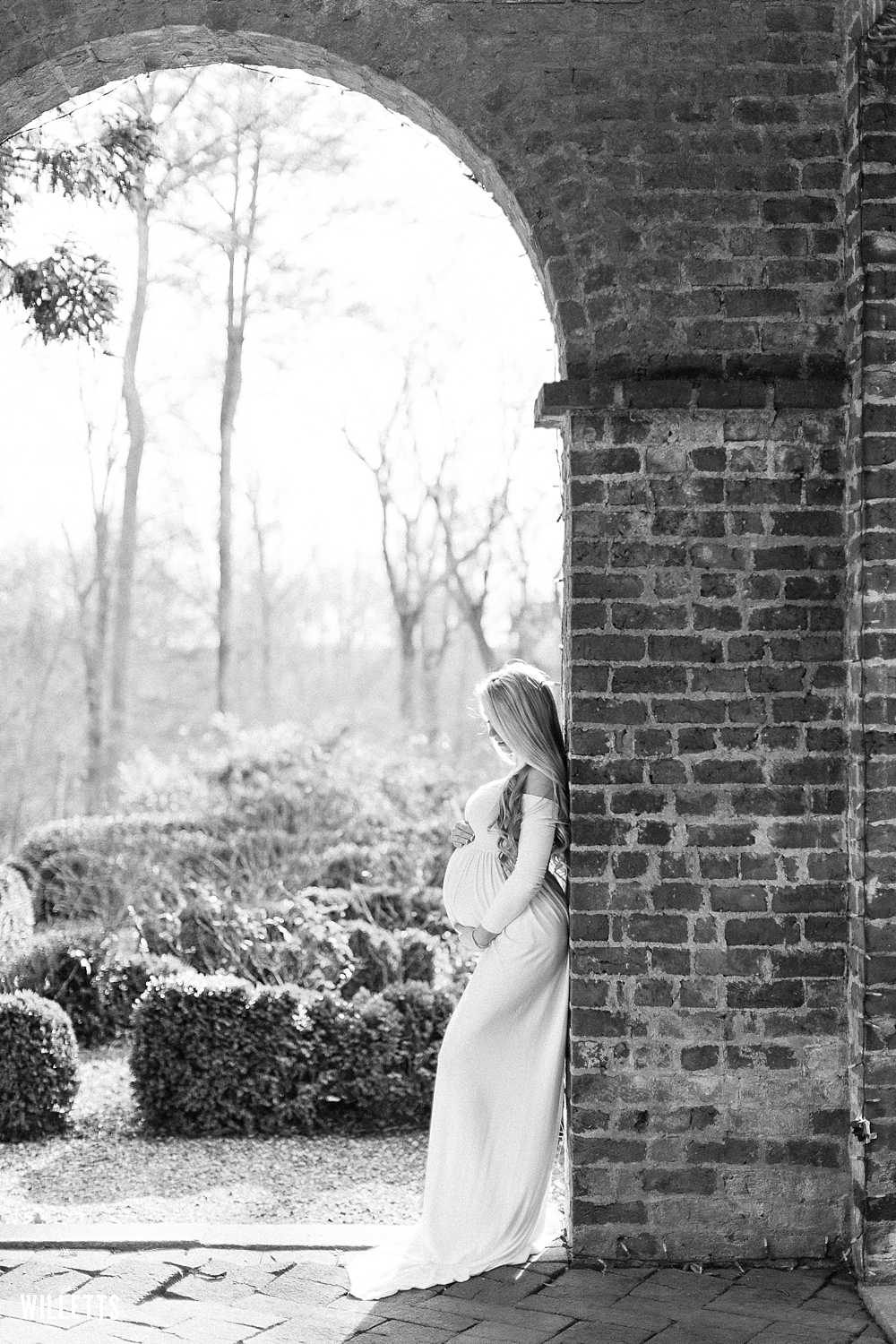 theWILLETTS_BARNSLEY_GARDENS_RESORT_MATERNITY_SESSION13