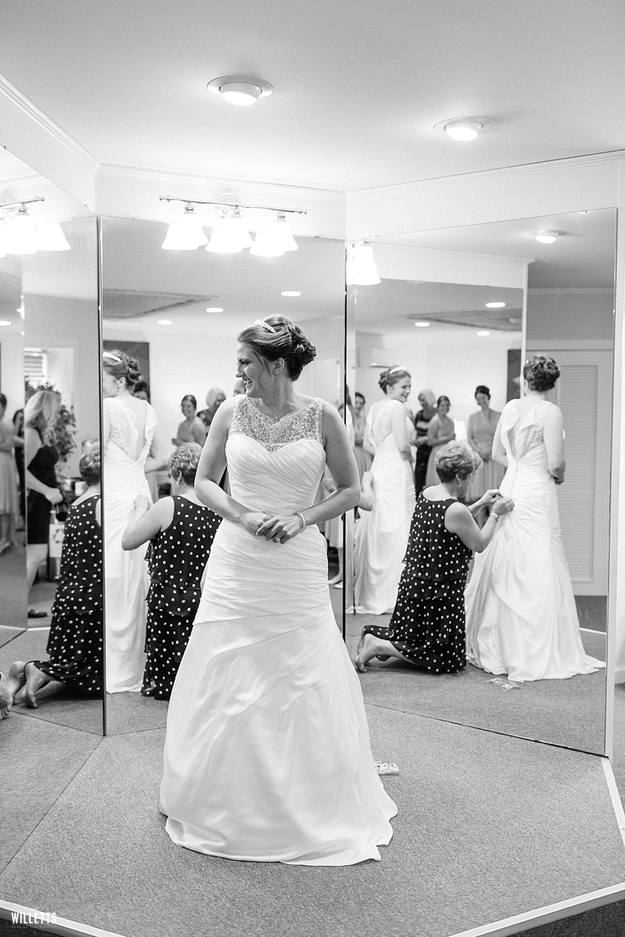 theWILLETTS_THORNCROWN_CHAPEL_WEDDING_008