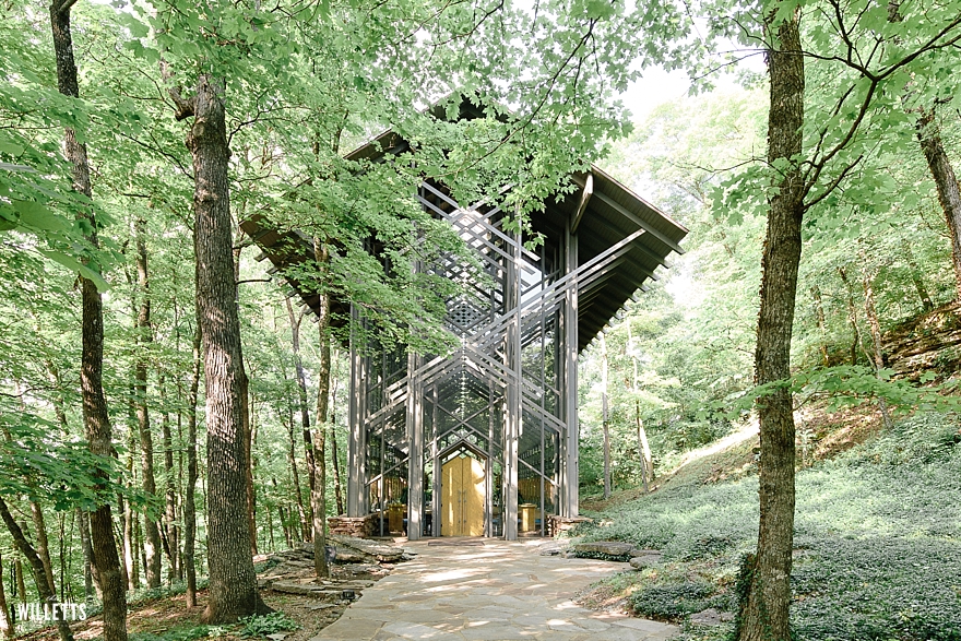 theWILLETTS_THORNCROWN_CHAPEL_WEDDING_027