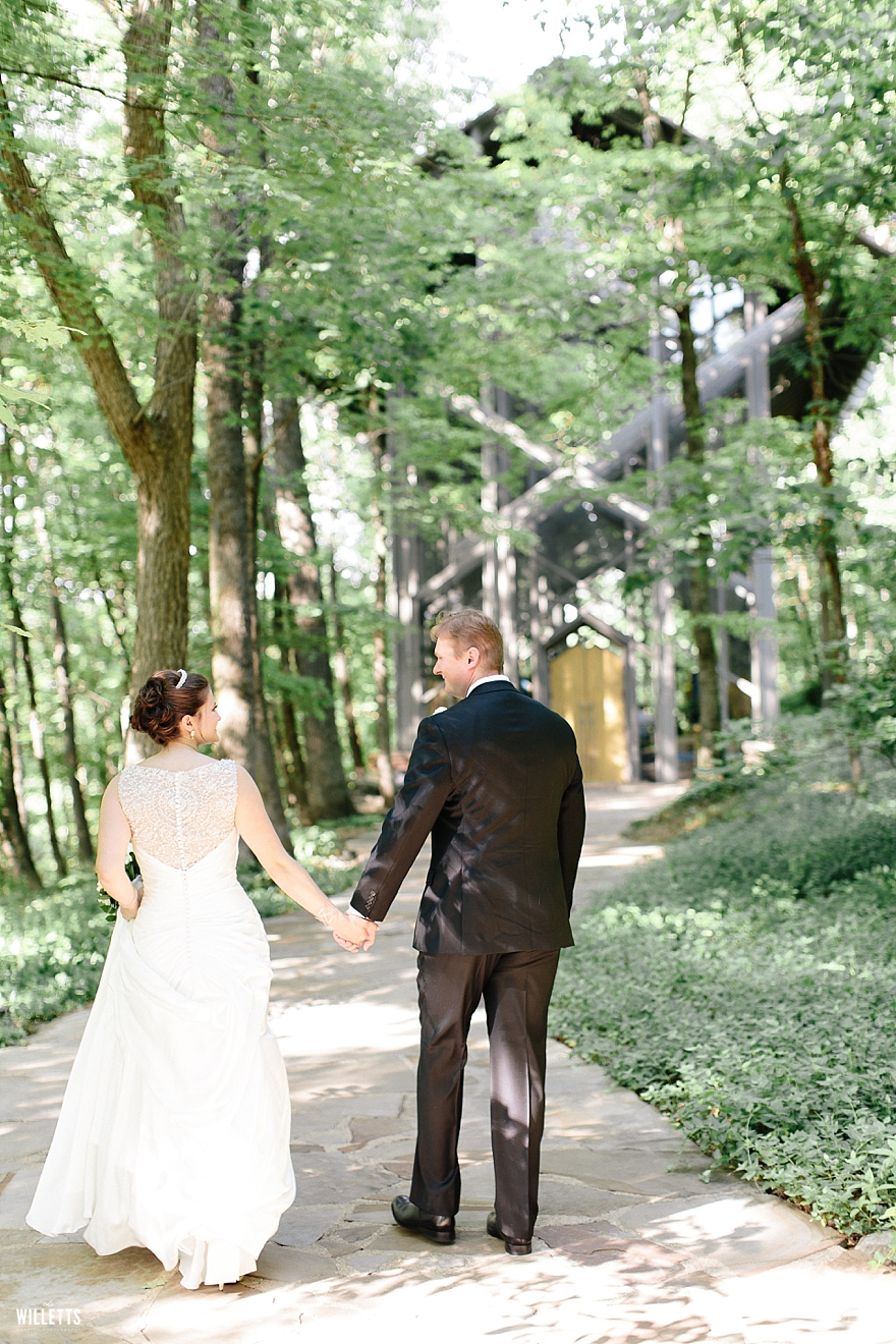theWILLETTS_THORNCROWN_CHAPEL_WEDDING_029