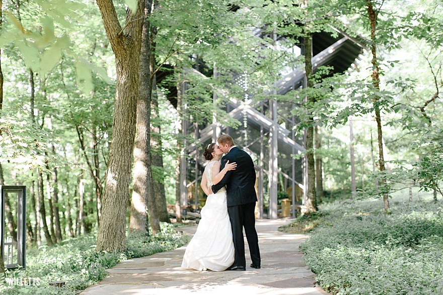 theWILLETTS_THORNCROWN_CHAPEL_WEDDING_030